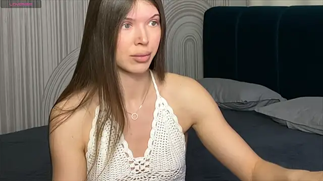 viviann evans online show from March 2025 12:48:01 AM