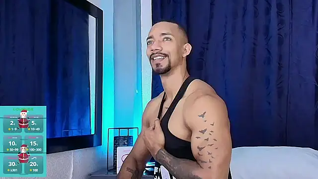 Snapshot of Manolo_Hot1 chatting on December 2024 02:11:01 PM Manolo Hot1 online show from December 2024 02:11:01 PM