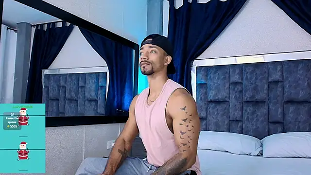 Snapshot of Manolo_Hot1 chatting on January 2025 02:46:01 PM Manolo Hot1 online show from January 2025 02:46:01 PM