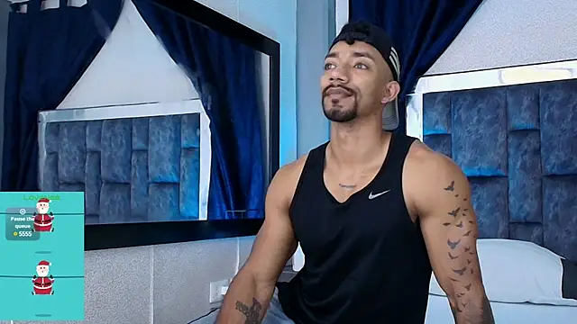 Snapshot of Manolo_Hot1 chatting on January 2025 02:08:01 PM Manolo Hot1 online show from January 2025 02:08:01 PM