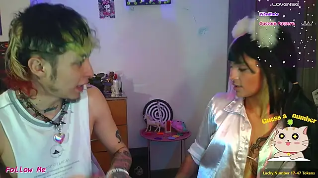 badeyes crazygoat online show from November 2025 06:37:02 PM