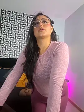 Amber gold  online show from April 2026 04:23:02 AM