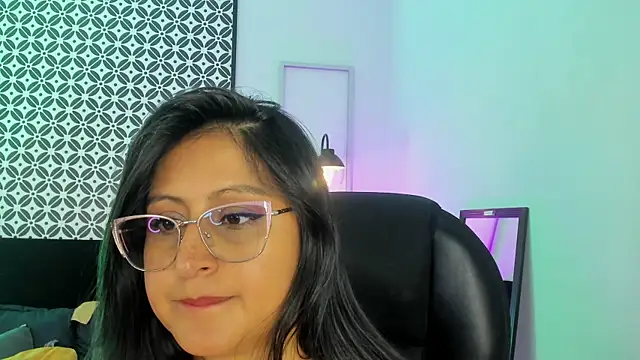 Snapshot of Amber_gold_ chatting on June 2026 06:52:02 AM Amber gold online show from June 2026 06:52:02 AM