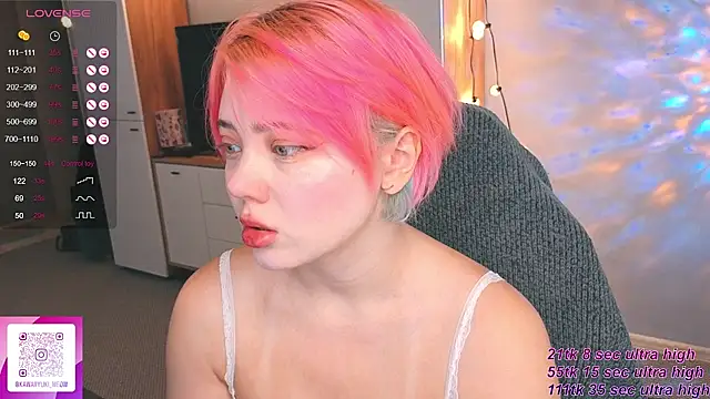   KawaiiYuki   online show from September 2025 04:51:02 AM