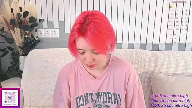   KawaiiYuki   online show from November 2025 06:45:01 AM