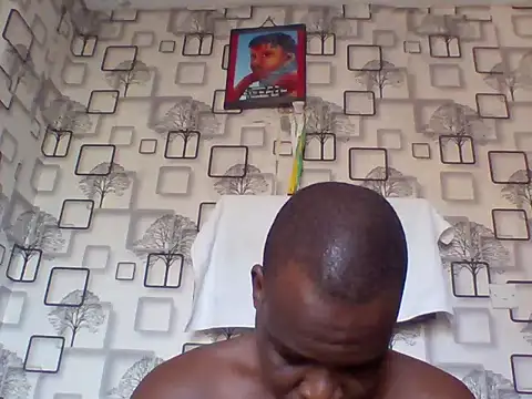 Snapshot of Chumba_001 chatting on April 2026 04:43:02 AM Chumba 001 online show from April 2026 04:43:02 AM