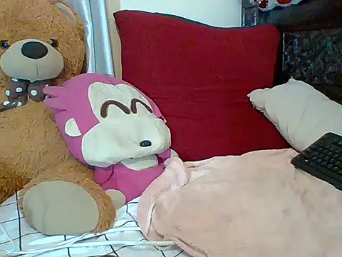 Poisonous Ivy online show from February 2026 10:06:01 PM