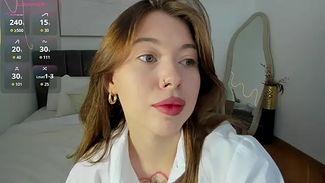 Snapshot of SimonaGerry chatting on May 2026 04:42:01 AM SimonaGerry online show from May 2026 04:42:01 AM