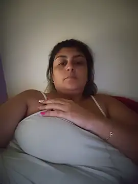 Snapshot of AlyDenalioficial chatting on July 2026 04:22:02 PM AlyDenalioficial online show from July 2026 04:22:02 PM