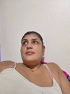 Snapshot of AlyDenalioficial chatting on July 2026 04:25:02 PM AlyDenalioficial online show from July 2026 04:25:02 PM