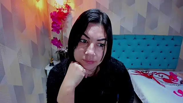 AdaFawxx online show from February 2026 04:32:01 AM