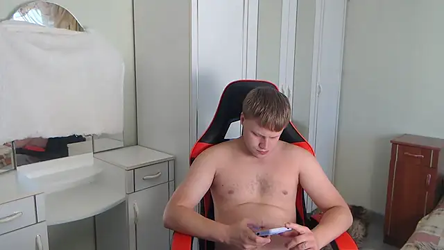 Zoro1999 online show from September 2025 11:12:02 AM