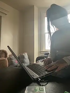 Chloexx69 online show from November 2025 02:27:02 PM