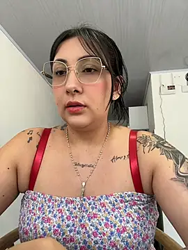 Snapshot of my-kitty chatting on May 2026 09:34:01 PM my-kitty online show from May 2026 09:34:01 PM
