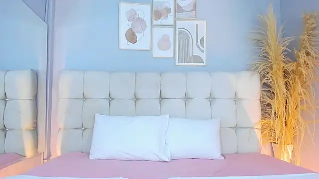 Snapshot of sofi_potter_ chatting on December 2024 06:19:01 AM sofi potter  online show from December 2024 06:19:01 AM