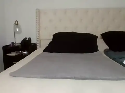 VestaValstar online show from March 2026 12:18:01 AM