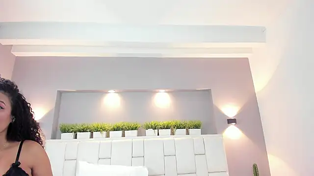 Ashleyy23x online show from October 2025 07:58:01 PM