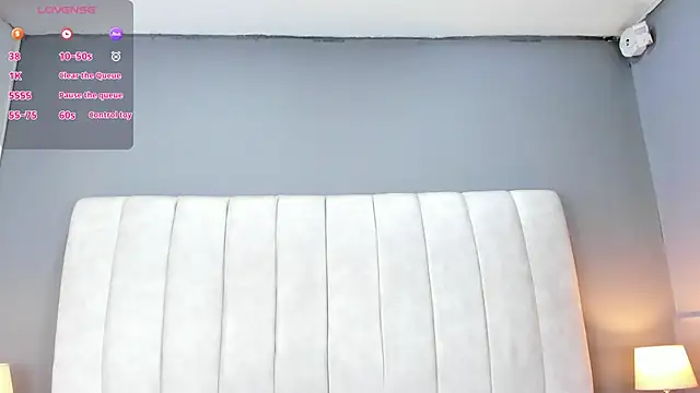 Ashleyy23x online show from November 2025 08:00:01 PM