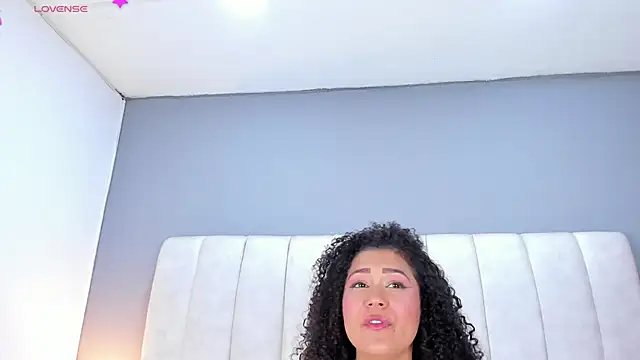 Ashleyy23x online show from December 2025 07:31:01 PM