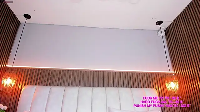 Ashleyy23x online show from March 2026 07:43:02 PM