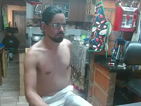 Snapshot of Dr_Pocholate84 chatting on March 2025 04:03:02 PM Dr Pocholate84 online show from March 2025 04:03:02 PM