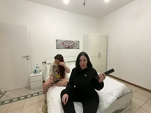 Chloe Ricci online show from January 2025 07:59:02 PM