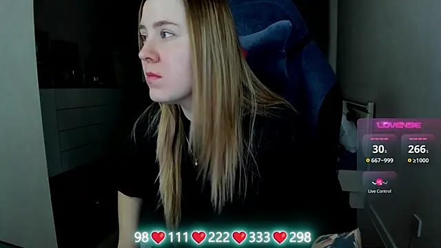 Olivia Munk online show from March 2026 06:10:01 AM