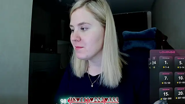 Snapshot of Olivia_Munk chatting on June 2026 03:55:02 AM Olivia Munk online show from June 2026 03:55:02 AM