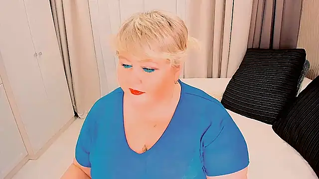 BIGTITSBBW online show from October 2025 05:57:01 PM