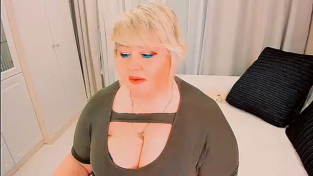 BIGTITSBBW online show from April 2026 07:07:02 PM