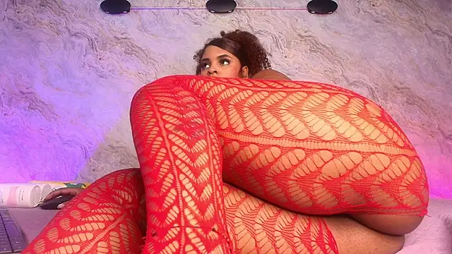 Snapshot of jones_maddy_ chatting on October 2025 12:04:02 PM jones maddy online show from October 2025 12:04:02 PM