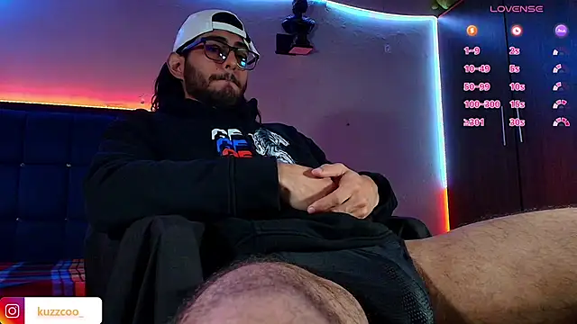 kuzzcoo online show from February 2026 01:47:01 PM