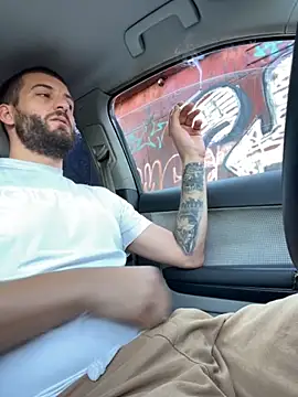 ElChapoGuzman95 online show from September 2025 05:41:01 AM