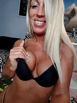 Snapshot of Weloveblue chatting on February 2025 08:55:02 AM Weloveblue online show from February 2025 08:55:02 AM