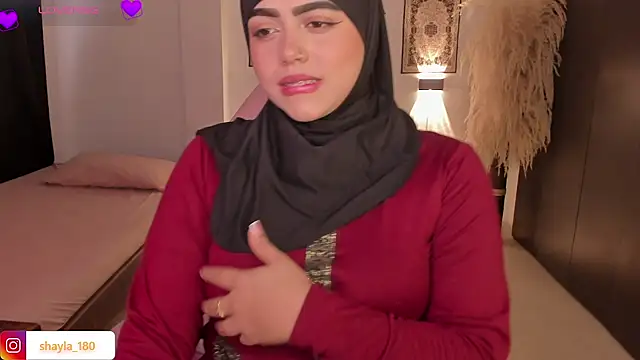 shayla 18 online show from November 2025 09:15:01 PM