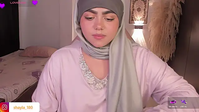 shayla 18 online show from March 2026 07:52:01 PM