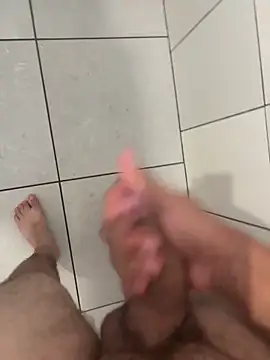 Snapshot of aleatorio995 chatting on December 2025 09:00:02 PM aleatorio995 online show from December 2025 09:00:02 PM