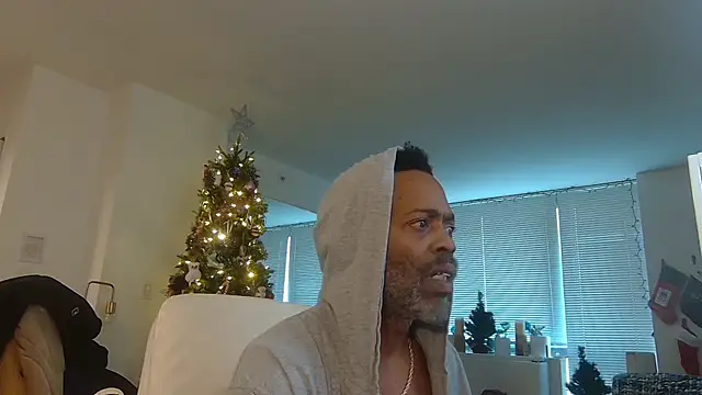 Snapshot of theblacklordmaster chatting on December 2024 04:27:02 PM theblacklordmaster online show from December 2024 04:27:02 PM
