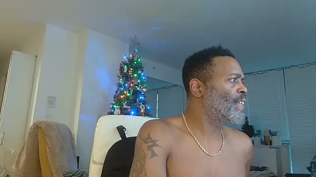 Snapshot of theblacklordmaster chatting on December 2024 06:57:02 PM theblacklordmaster online show from December 2024 06:57:02 PM