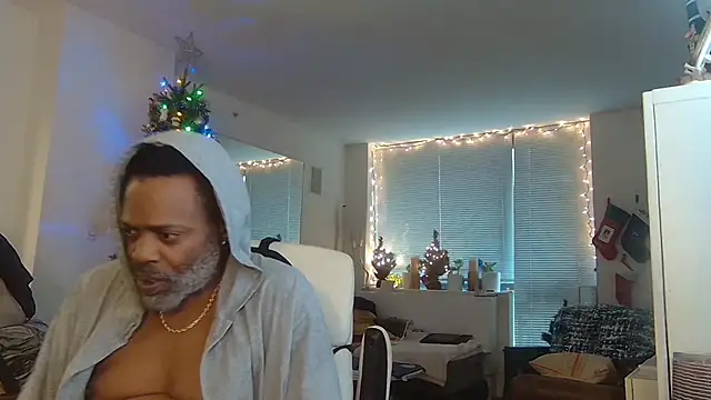 Snapshot of theblacklordmaster chatting on December 2024 04:06:01 PM theblacklordmaster online show from December 2024 04:06:01 PM