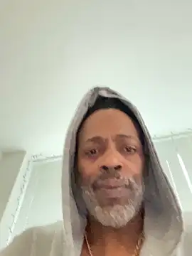 Snapshot of theblacklordmaster chatting on January 2025 04:50:01 PM theblacklordmaster online show from January 2025 04:50:01 PM
