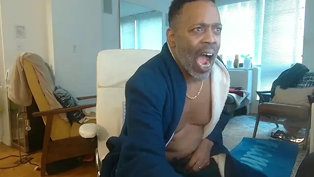 Snapshot of theblacklordmaster chatting on January 2025 06:49:02 PM theblacklordmaster online show from January 2025 06:49:02 PM