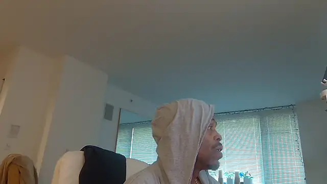 Snapshot of theblacklordmaster chatting on March 2025 03:31:01 PM theblacklordmaster online show from March 2025 03:31:01 PM