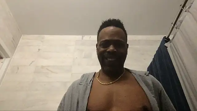 Snapshot of theblacklordmaster chatting on March 2025 01:01:01 PM theblacklordmaster online show from March 2025 01:01:01 PM