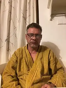 Snapshot of Mikemike19m chatting on January 2025 07:31:02 PM Mikemike19m online show from January 2025 07:31:02 PM