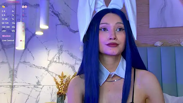 CarolReeves online show from February 2025 03:39:01 PM