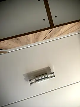 Neelo-Smith online show from November 2025 05:42:02 AM