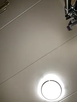 Neelo-Smith online show from November 2025 12:31:02 AM