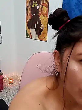 nammy  dirtyhott online show from March 2026 02:44:01 PM