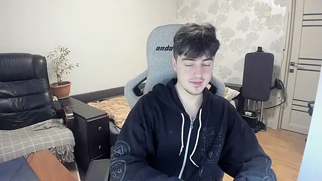 Knuckles17 online show from November 2025 10:37:02 AM